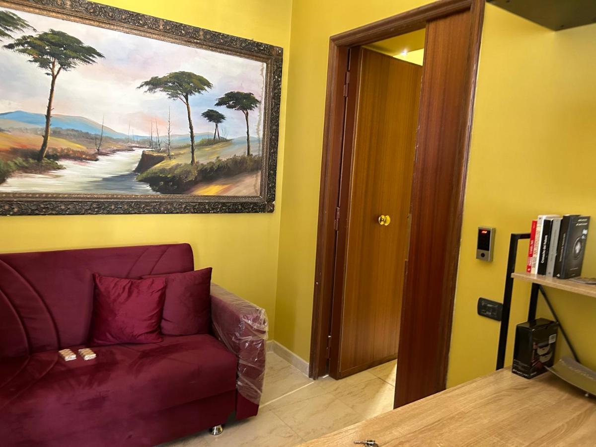 Hotel Venus Of Milo Napoli Esterno foto